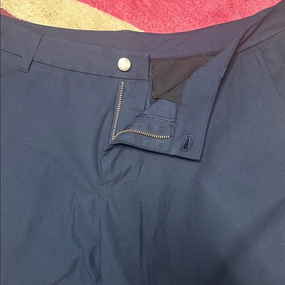 Lululemon Men’s ABC Classic-Fit Short Size 36 - Picture 7 of 12